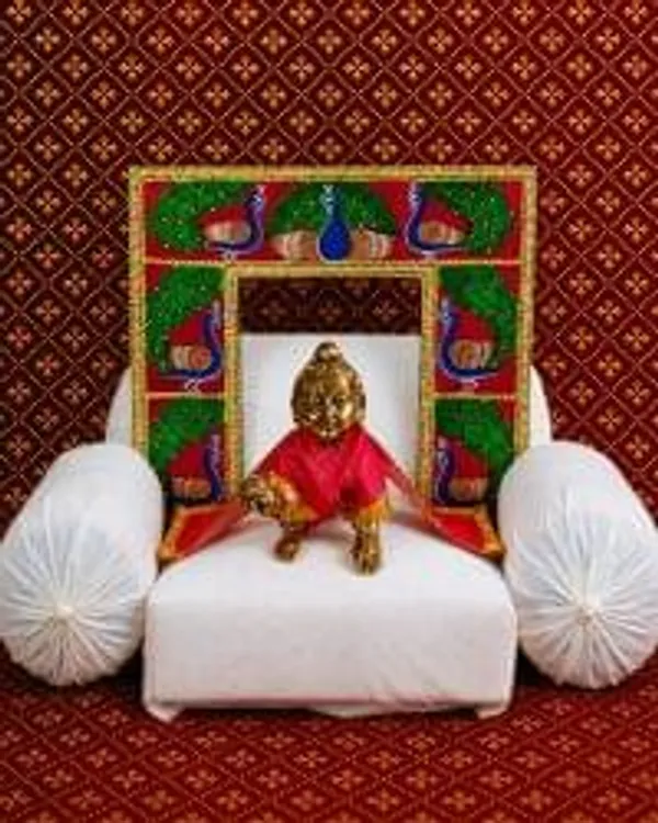 Pithika_Mayur_Vilas_Pithika_Peacock_Dwar_For_Laddu_Gopal_Mayur_Dwar_Pithika_Decorative_Peacock_Gate_Peacock_Theme_Mandir_Decoration_Laddu_Gopal_Decorative_Dwar_Shreenath_Ji_Dwar_Handmade_Temple_Pithika_Decorative_Mdf_Dwar_Janmashtami_Decoration_Item_Mayur_Mandir_Gate_Peacock_Design_Temple_Entrance_Traditional_Dwar_Pithika_Festive_Mandir_Decoration_Decorative_Peacock_Frame_10_9_Inch