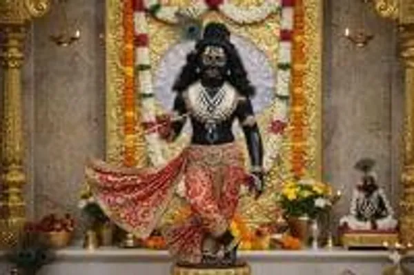 Madhurya_Pearl_Shringar_Mala_Laddu_Gopal_Shringar_Laddu_Gopal_Pearl_Mala_Krishna_Ji_Shringar_Mala_Temple_Jewellery_For_God_Idol_Pearl_Mala_For_Laddu_Gopal_Shringar_Accessories_For_Deity_Krishna_Idol_Jewellery_1_Red_Green