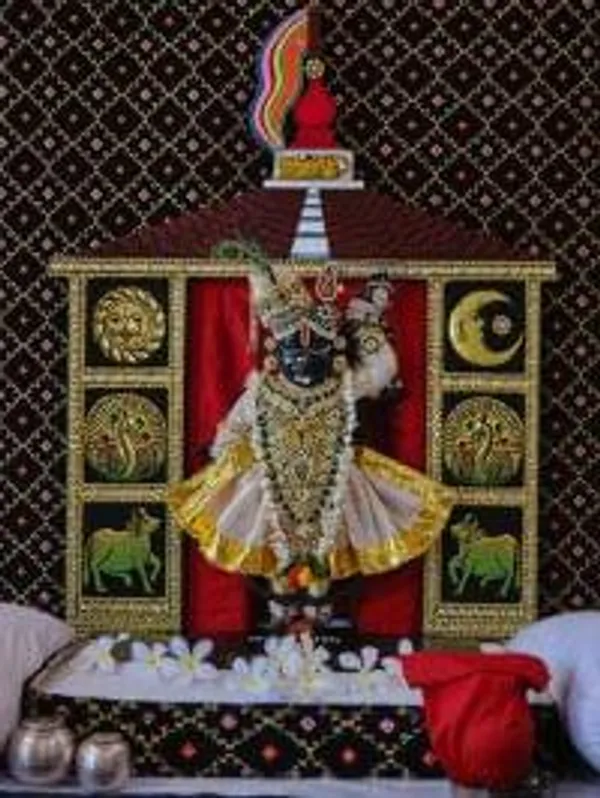 Pithika_Giriraj_Vraj_Darshan_Pithika_Vraj_Darbar_Pithika_Decorative_Temple_Pithika_Shreenath_Ji_Dwar_Laddu_Gopal_Mandir_Decoration_Giriraj_Theme_Pithika_Traditional_Vraj_Decoration_Decorative_Mdf_Temple_Frame_Janmashtami_Darbar_Setup_Peacock_Theme_Pithika_Cow_Theme_Temple_Decoration_Handcrafted_Mandir_Dwar_Giriraj_Ji_Darshan_Setup_Temple_Decorative_Entrance_Devotional_Home_Temple_Decor