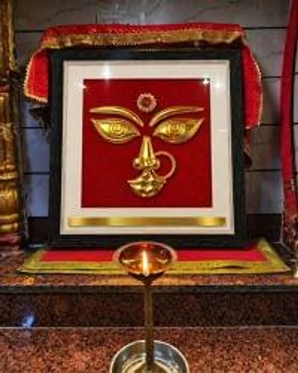 Mata_Ji_Mukh_Frame_Embossed_Mata_Ji_Face_Wall_Decor_Golden_Finish_Mata_Ji_Wall_Hanging_For_Home_Temple_Meditation_Spiritual_Gift