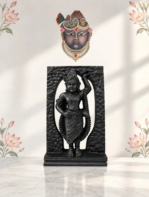 Shreenathji_Mangla_Swaroop_Murti_Black_Stone_Finish_With_Kandra_Stand_Murti_Shrinathji_Lord_Krishna_Idols_Shringar_Articles_Puja_Articles_Home_Decor_Decorative_Items_8_5_5