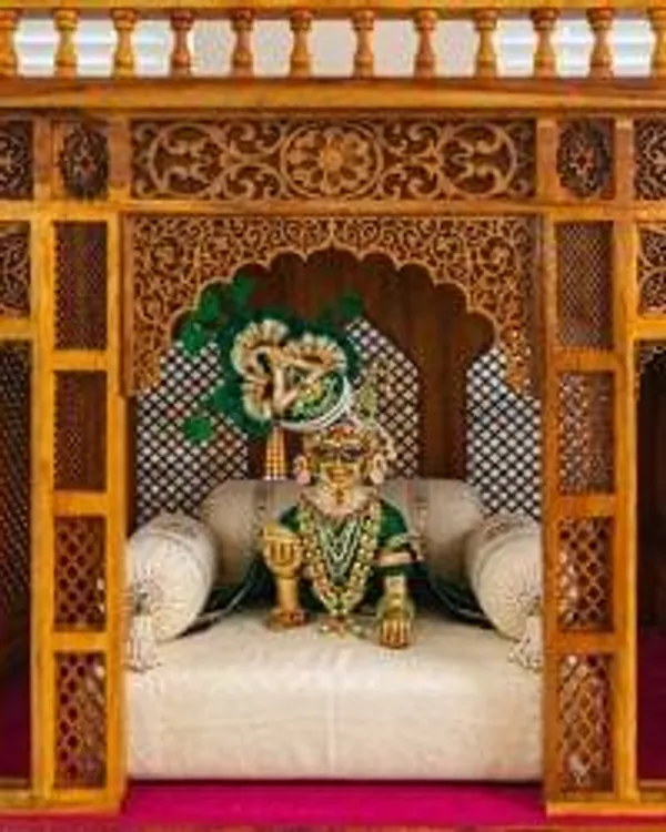 Aishwarya_Vilas