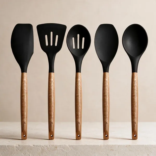 Wooden_Handle_Black_5-Piece_Cooking_Utensil_Set