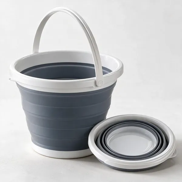 Silicone_Grey_Collapsible_Bucket_With_Handle