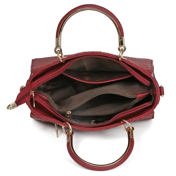 Exotic_Stitching_Quilted_Design_Pattern_Handbag_Maroon