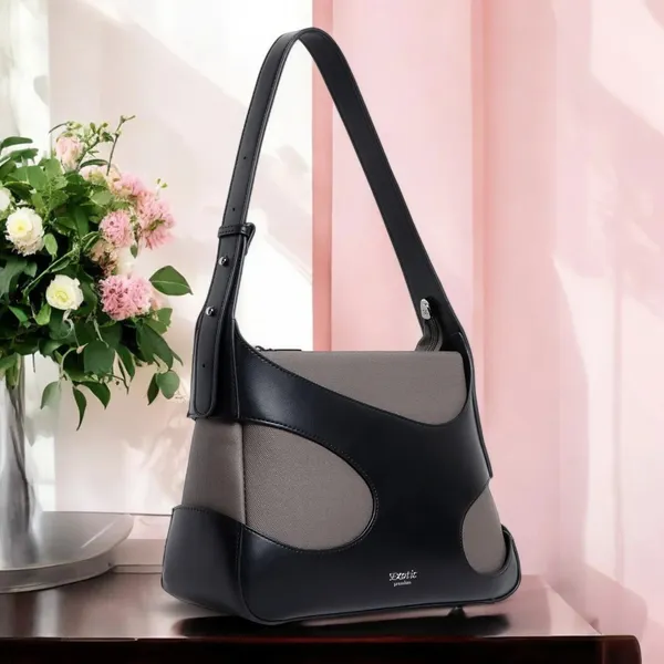 Exotic_Elegance_Texture_Charm_Hand_Bag_For_Women_Black
