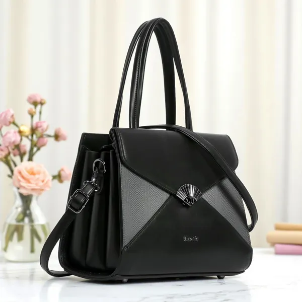 Exotic_Elegance_Textured_Envelope_Style_Handbag_Black