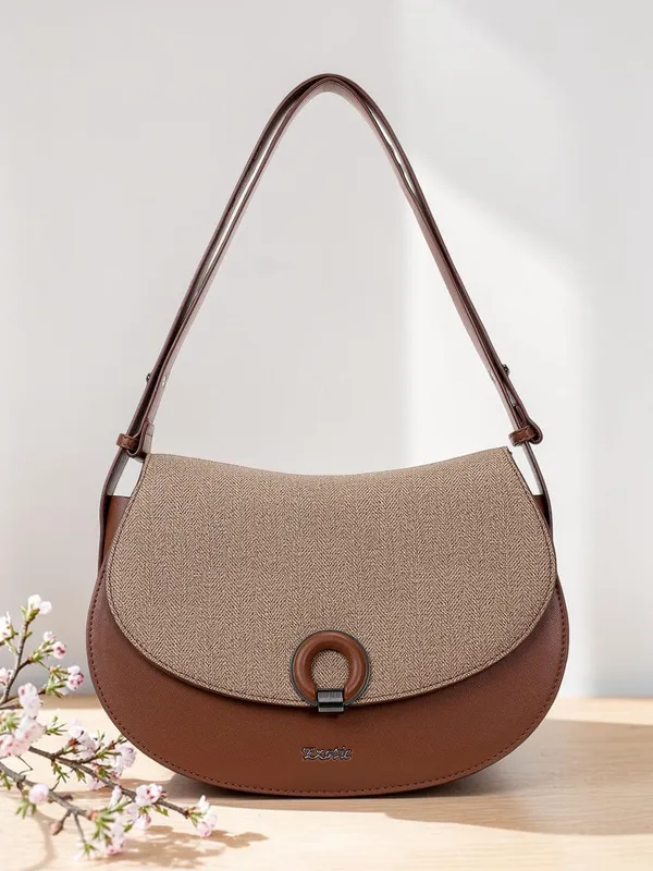 Exotic_Simone_Textured_Saddle_Bag_Brown