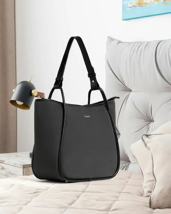 Exotic_Stylish_Spacious_Tote_Bag_For_Women_Black_Black