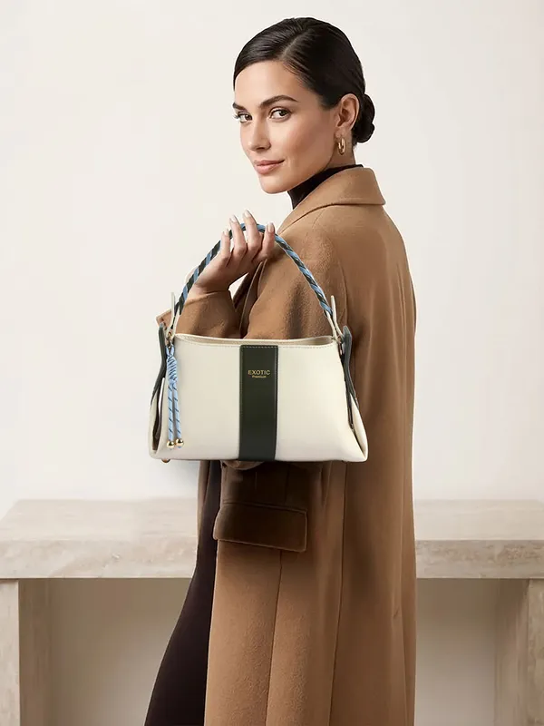 Exotic_Noir_Twist_Structured_Handbag_White_Off_White