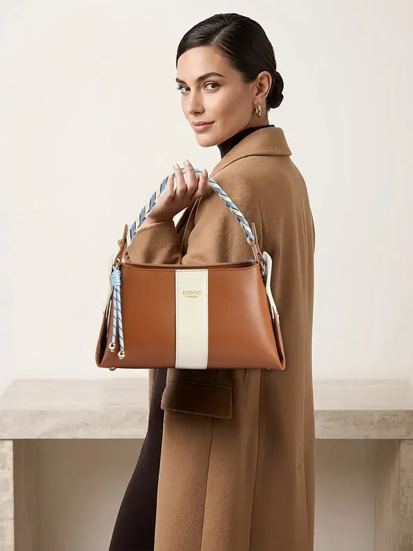 Exotic_Noir_Twist_Structured_Handbag_Brown_Brown