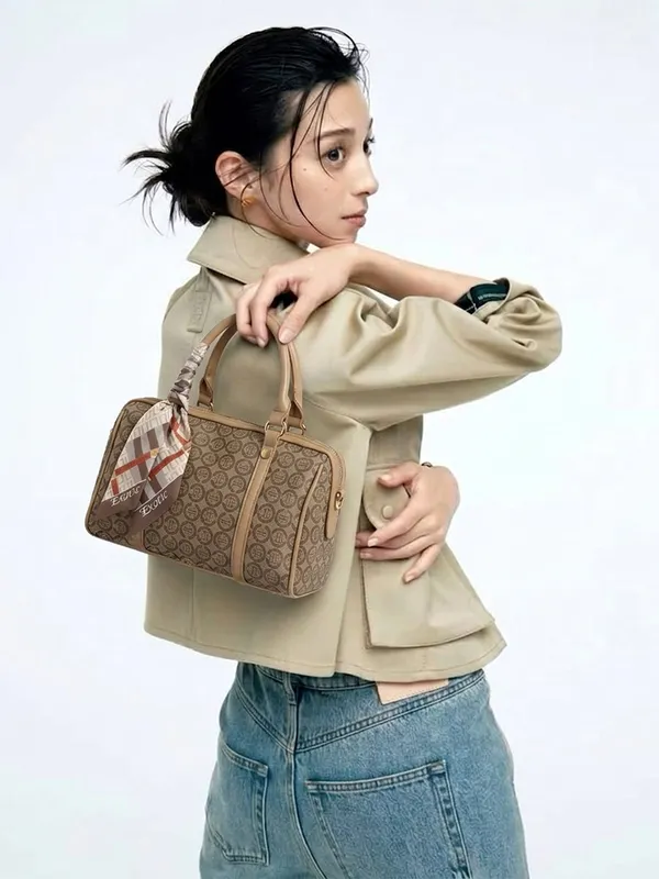 Exotic_Monogram_Pattern_Top_Handheld_Slingbag_Khaki_Khaki