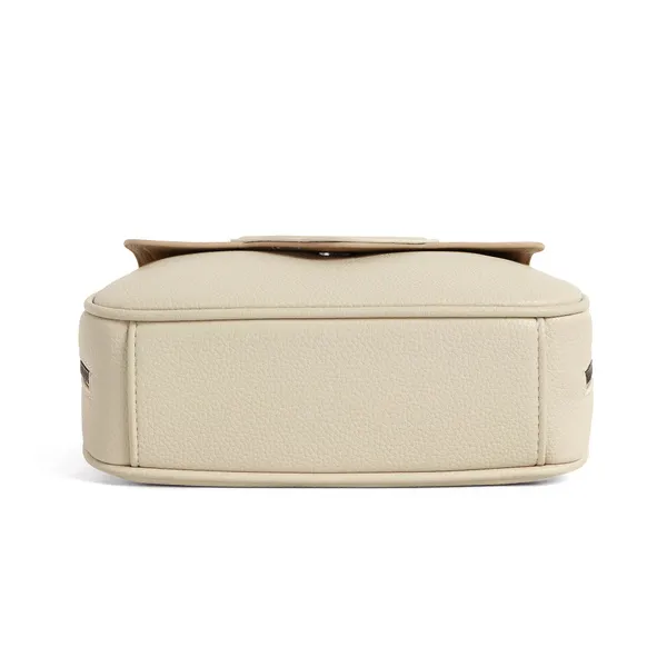 Exotic_Textured_Style_Meets_Sophistication_Flap_Sling_Bag_Beige_Beige