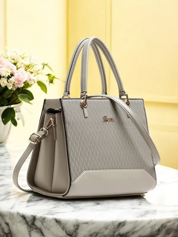 Exotic_Elevate_Your_Stylish_Premium_Handbag_Off_White_Off_White