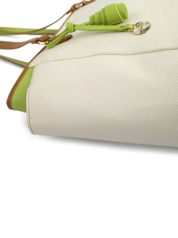 Exotic_Amara_Structured_Tote_Bag_Off_White