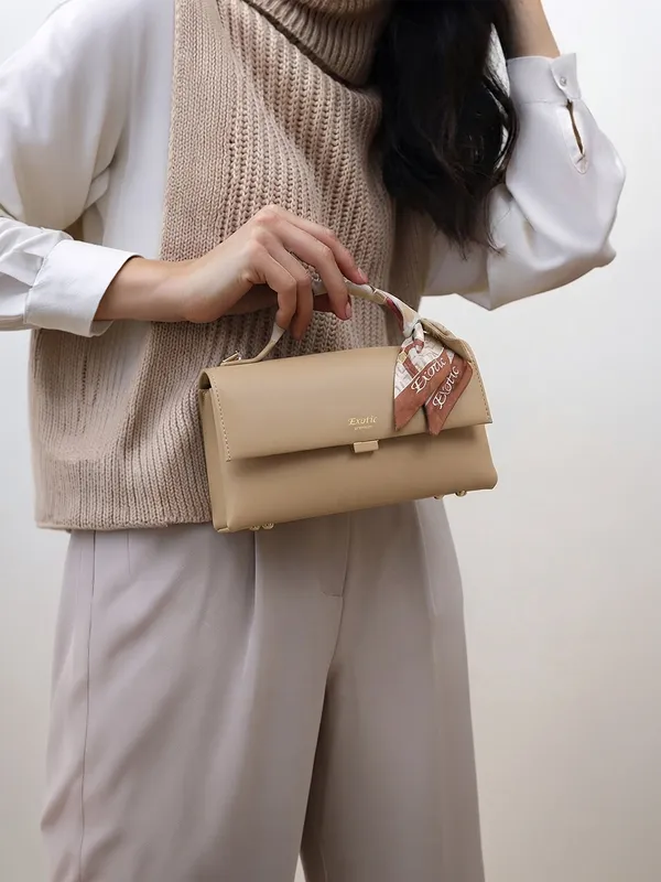 Exotic_Lumira_Sling_Bag_Khaki