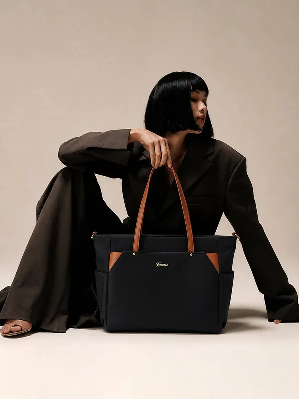 Exotic_Women_S_Tote_Bag_With_Crossbody_Strap_Black