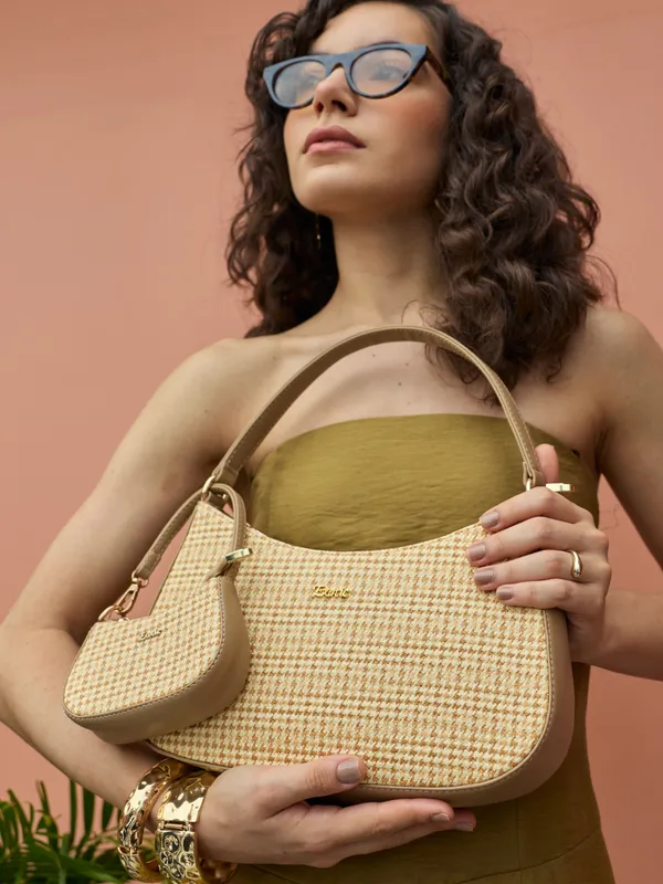 Exotic_Duo_Women_S_Hobo_Handbag_Beige