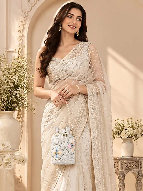 Exotic_Zunaira_Pearl_Embellished_Potli_Bag_For_Women_White