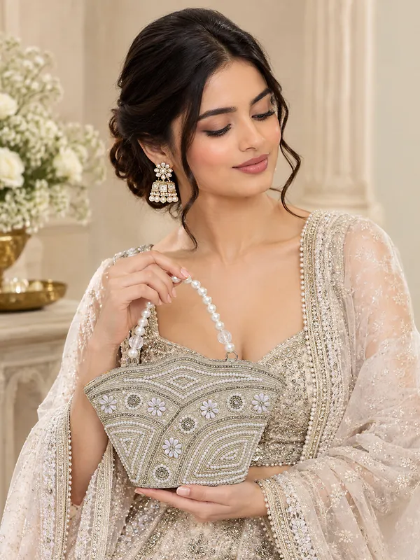 Exotic_Zivara_Pearl_Embellished_Clutch_For_Women_White