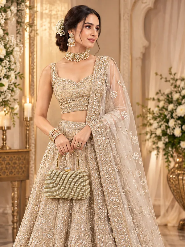 Exotic_Studded_Embroidered_Party_Clutch_Intricate_Beaded_Floral_Embroidery_Gold