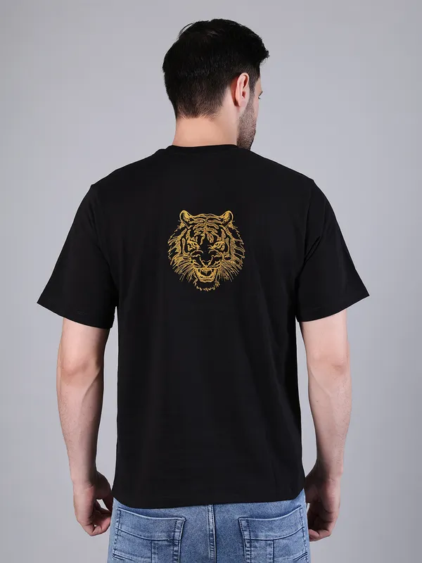 Black_Regular_Fit_T-Shirt_for_Men