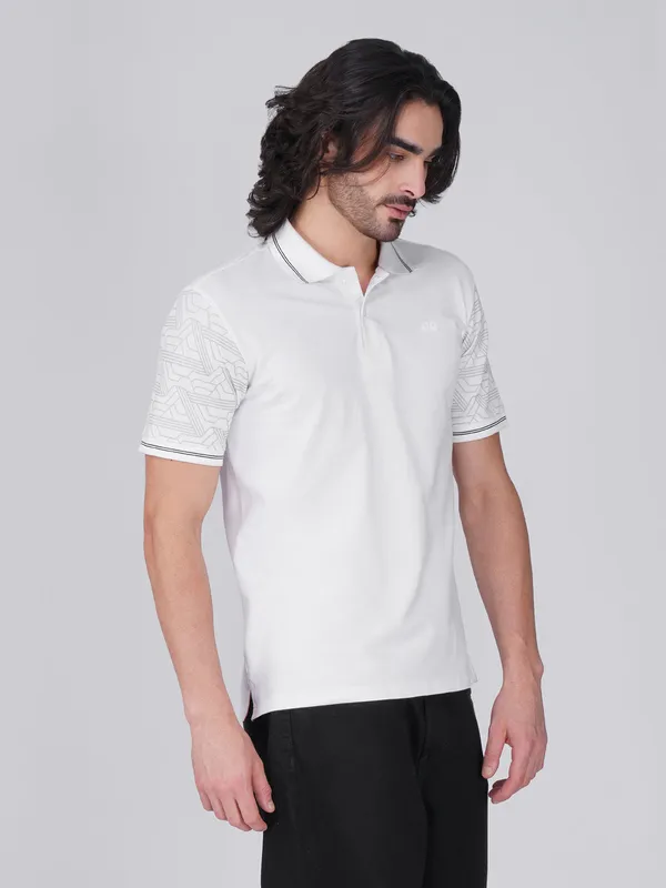 Men_S_Sleeve_Printed_White_Organic_Cotton_Polo_T_Shirt_With_Anti_Stain_Anti_Microbial_Protection