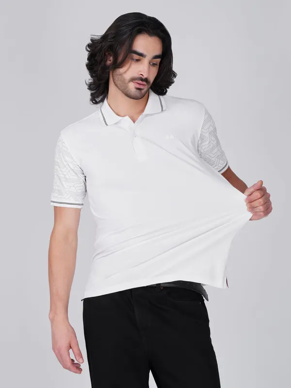 Men_S_Sleeve_Printed_White_Organic_Cotton_Polo_T_Shirt_With_Anti_Stain_Anti_Microbial_Protection