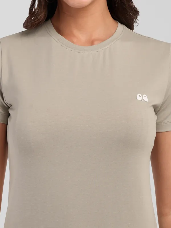 Women_S_Classic_Organic_Cotton_Anti_Stain_Anti_Odour_Round_Neck_T_Shirt_Beige