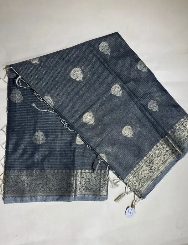 Humairah_Presents_Grey_Cotton_Masrise_Floral_Silver_Zari_Booti_with_Self_Silver_Zari_Border_and_Grey_Blouse
