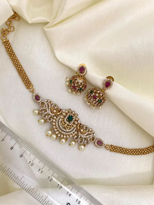 Anuradha_Antique_Choker_Set