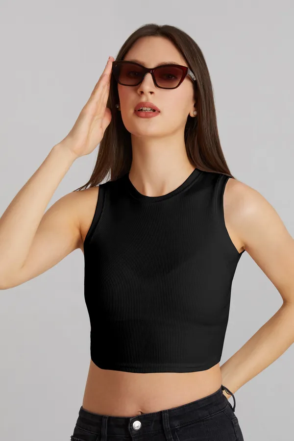 Stylish_Sleeveless_Round_Neck_Ribbed_Black_Tank_Tops