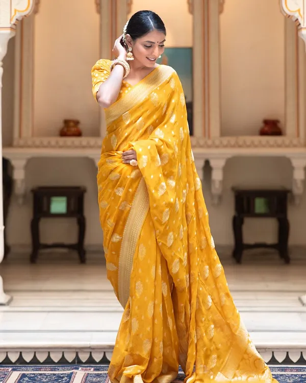 YELLOW_SOFT_COTTON_WEAVE_SAREE_WITH_UNSTITCHED_BLOUSE