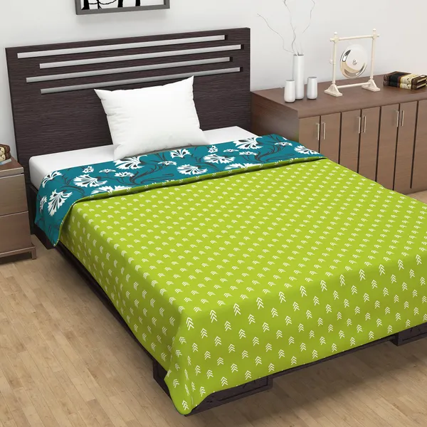 Floral_Single_Dohar_for_AC_Room_(Polyester,_Turquoise_Blue_and_Lime_Green)