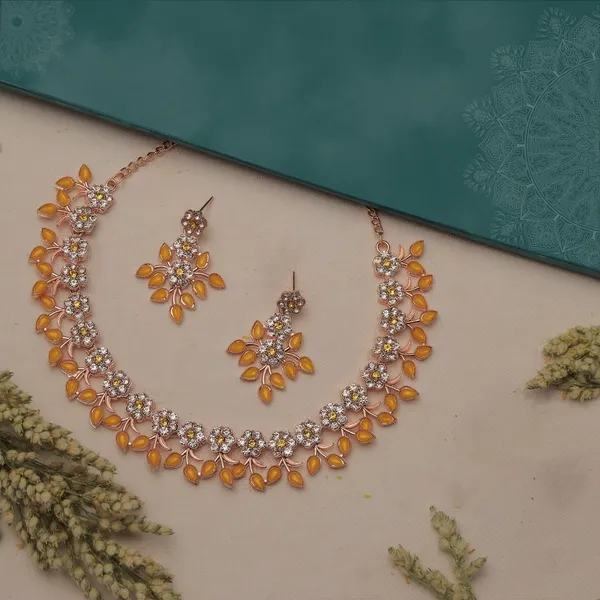 Gujju_Latest_Necklace_Set_With_Earrings_For_Girls_And_Women