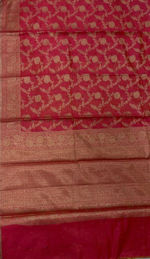 Humairah_Presents_Pink_Art_Silk_Golden_Floral_Zari_Jaal_with_Banarasi_Floral_Zari_Border_with_Pink_Blouse