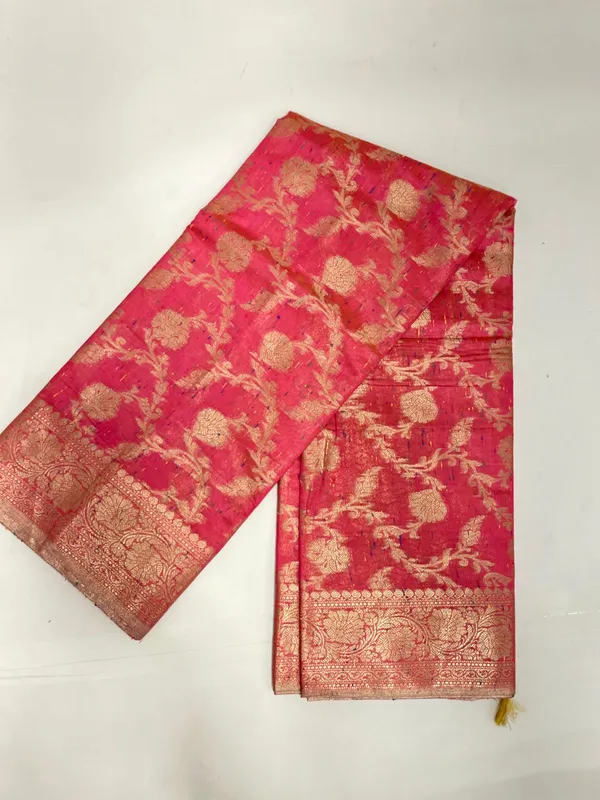 Humairah_Presents_Pink_Art_Silk_Golden_Floral_Zari_Jaal_with_Banarasi_Floral_Zari_Border_with_Pink_Blouse