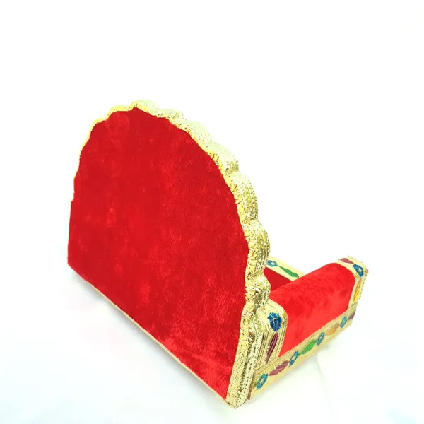 visatgoddism_1_To_2_No_Laddu_Gopal_Singhasan_Bal_Gopal_Singhasan_Thakurji_God_Sofa_Wooden_Minakarigari_Bethak_Solid_Wood_(_Height_13_CM_)_Wooden_Pooja_Chowki_(Multicolor,_Pack_of_1)