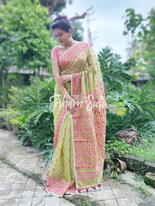 Fluorescent_Green_Pink_Resham_Cotton_Jamdani_Saree-Dwiper_Naam_Tiya_Rang