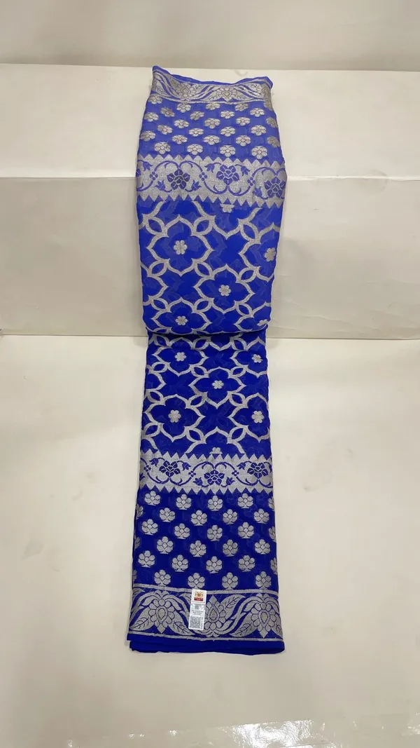 Humairah_Presents_Pure_Handloom_Blue_Chiffon_Koniya_Zari_Geometrical_Jaal_with_Skirt_Zari_Border_with_Blue_Blouse