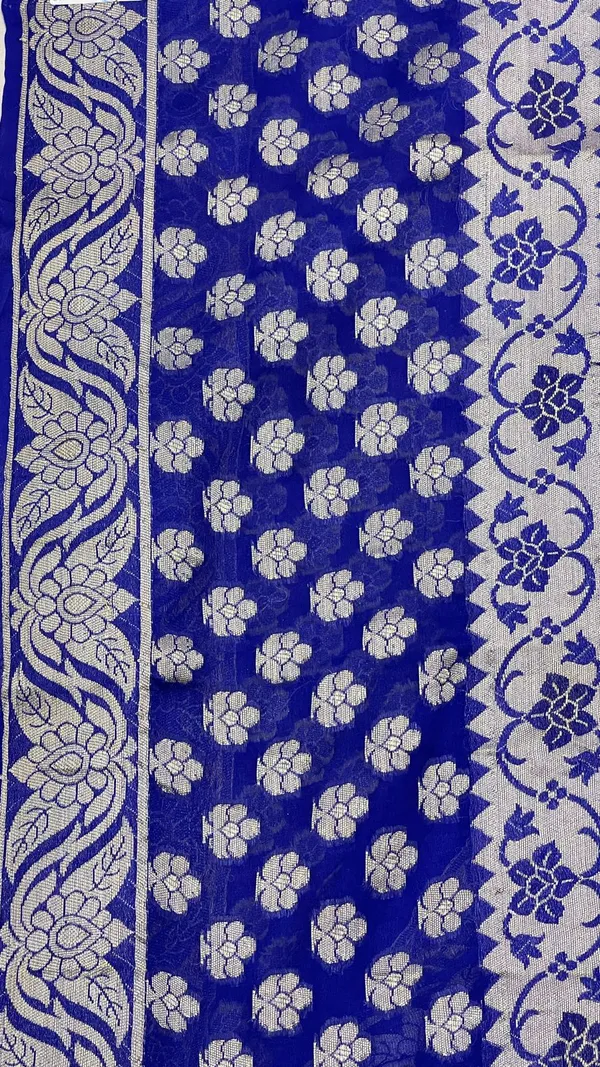 Humairah_Presents_Pure_Handloom_Blue_Chiffon_Koniya_Zari_Geometrical_Jaal_with_Skirt_Zari_Border_with_Blue_Blouse