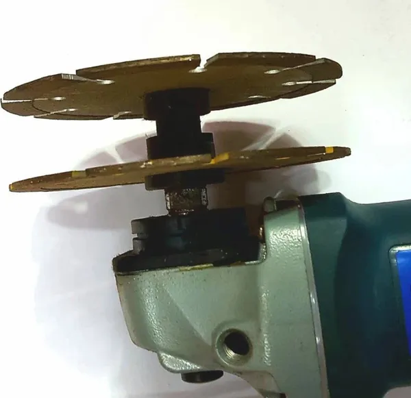 Wall_Chaser_Slotting_Angle_Grinder_Tools|_Double_Blade_Adapter_For_Angle_Grinder_Angle_Grinder_(110_Mm_Wheel_Diameter)