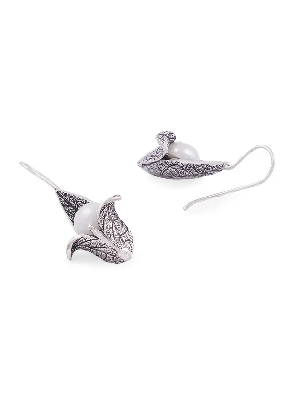 Silver_Contemporary_Oxidised_Drop_Earrings