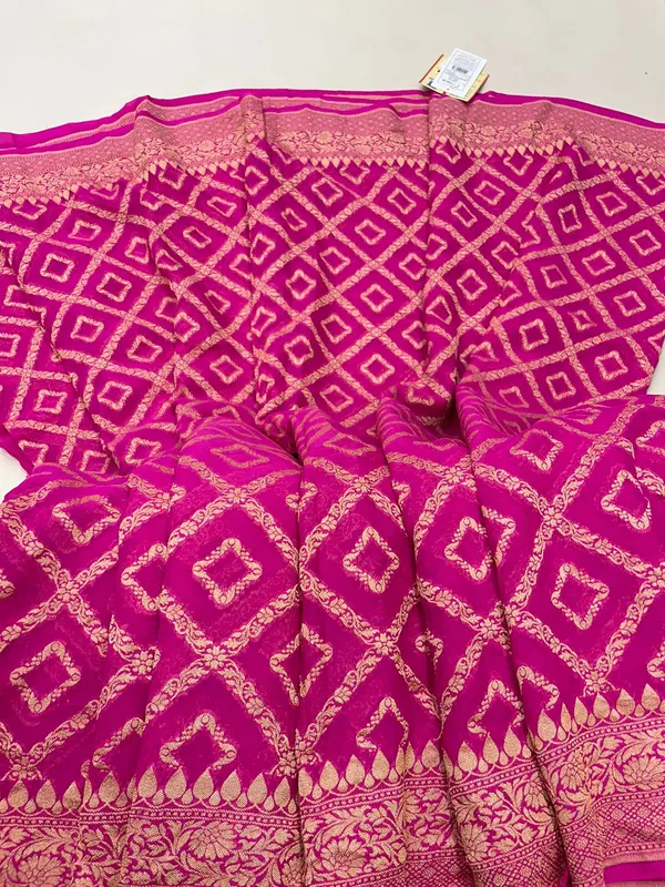 Humairah_Pure_Handloom_Pink_Khaddi_Georgette_Kadhwa_Bandhani_Zari_Jaal_with_Banarasi_Golden_Zari_Floral_Border_with_Kadhwa_Pink_Blouse