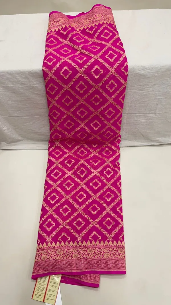 Humairah_Pure_Handloom_Pink_Khaddi_Georgette_Kadhwa_Bandhani_Zari_Jaal_with_Banarasi_Golden_Zari_Floral_Border_with_Kadhwa_Pink_Blouse