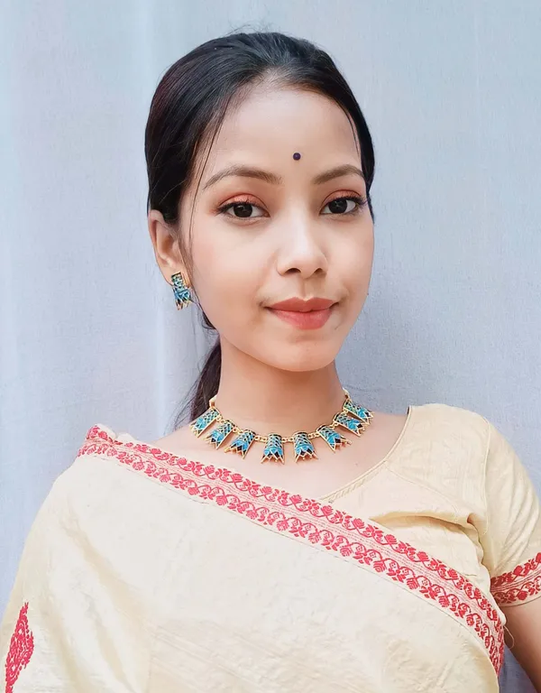 Copper_Based_Assamese_Traditional_Blue_Firozi_Thuria_Golpata_Jewellery_Set_For_Women