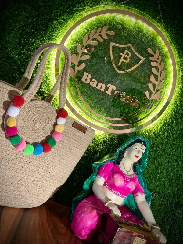 Handmade-luxury-Pom-Pom-beige__Women_Bags_Collection