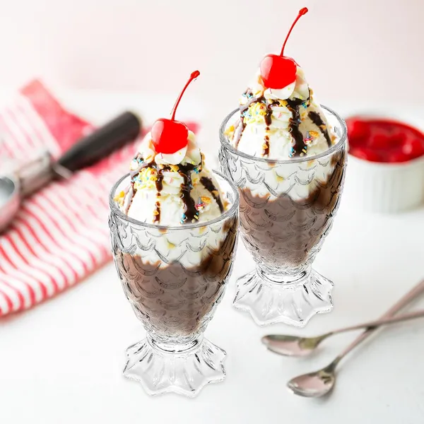 200ML_Ice_Cream_Glasses_Cups_Dishes_for_Desserts,_Milkshake,Fruit_and_Pudding_Glass_Serving_Bowls,Clear_Set_of_(6)