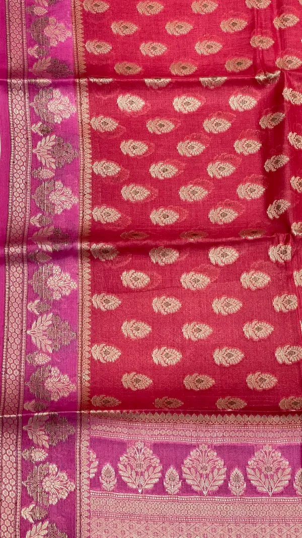 Humairah_Pure_Handwoven_Pink_Tussar_Silk_Floral_Mina_Zari_Booti_with_Contrast_Magenta_Mina_Floral_Zari_Border_and_Pallu_with_Magenta_Blouse