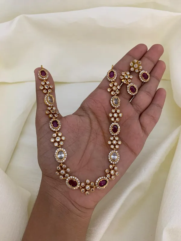 Latest_Simple_Ad_matte_Necklace_set